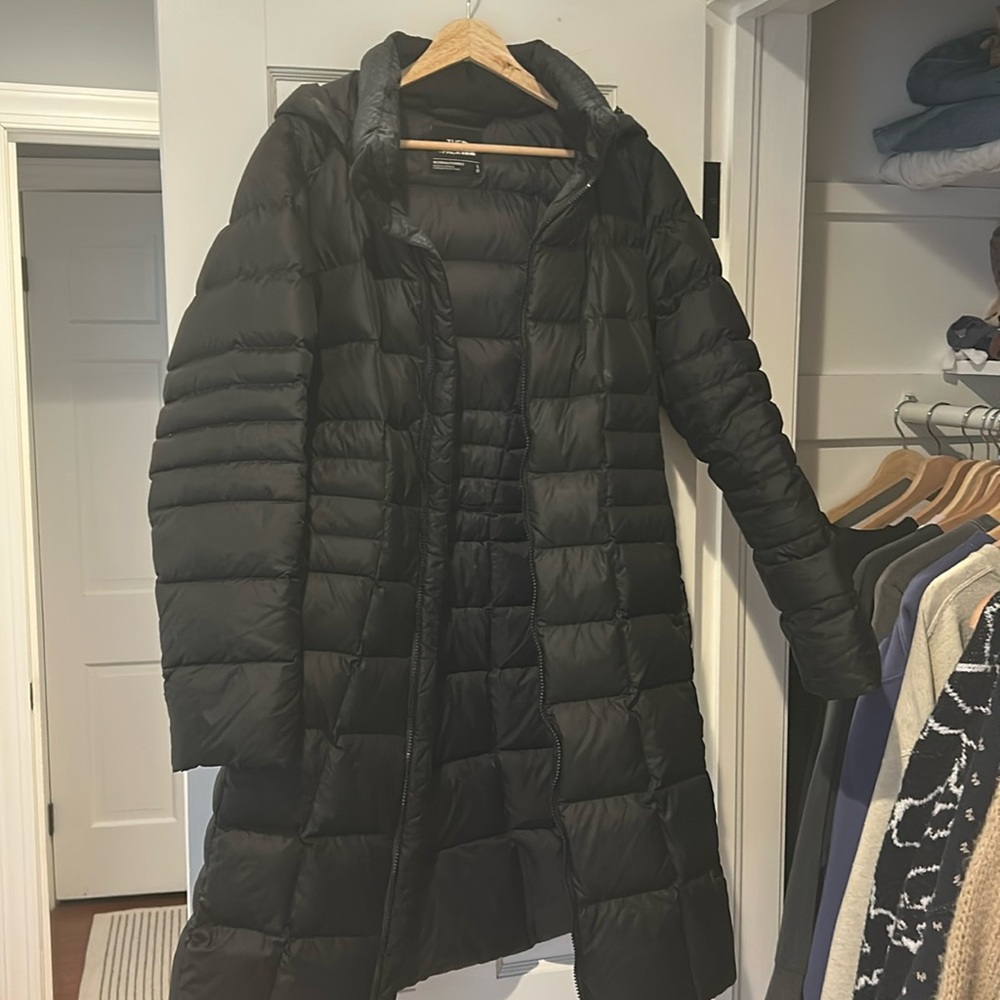 Women’s North Face coat